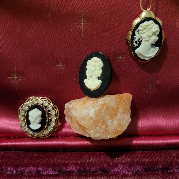 Avon Jewelry - Vintage Collection of Cameo Silhouette
